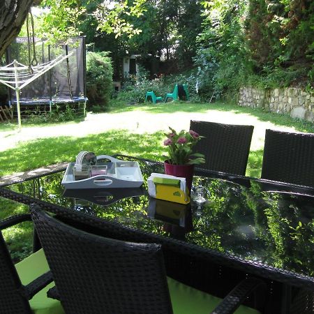 Danube View House With Garden Appartement Wenen Buitenkant foto