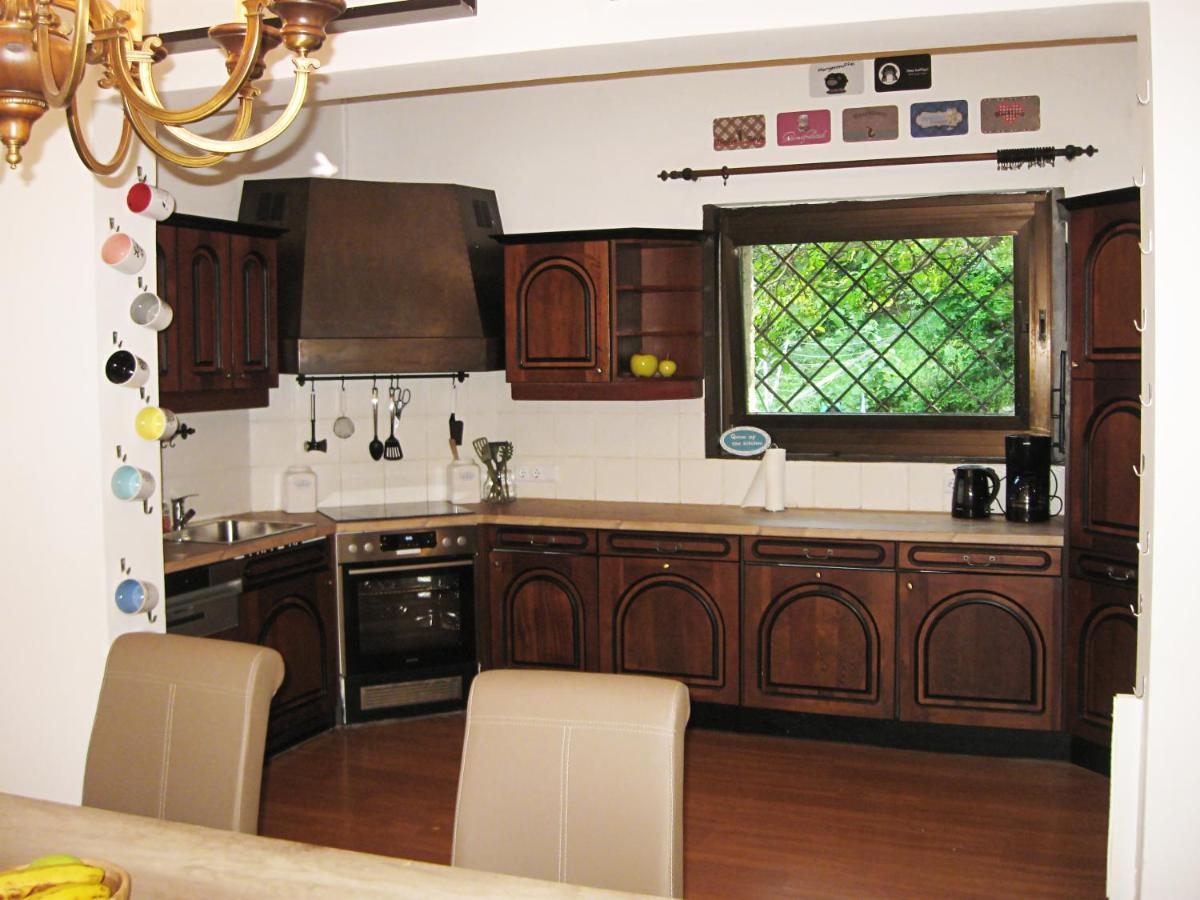 Danube View House With Garden Appartement Wenen Buitenkant foto