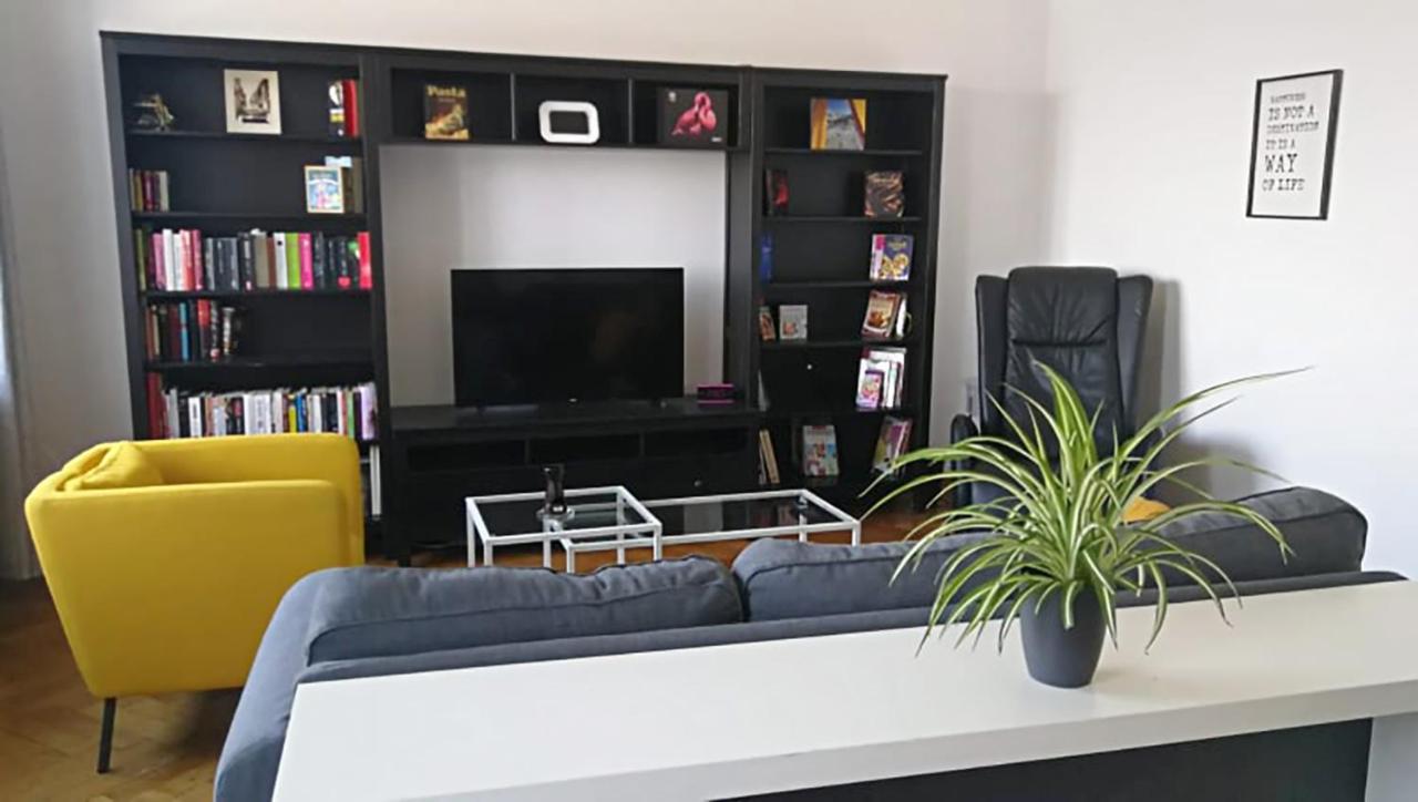 Danube View House With Garden Appartement Wenen Buitenkant foto
