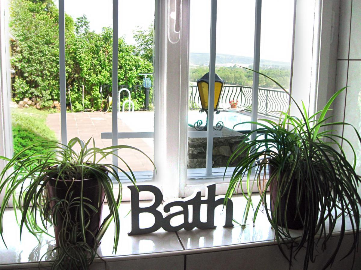 Danube View House With Garden Appartement Wenen Buitenkant foto